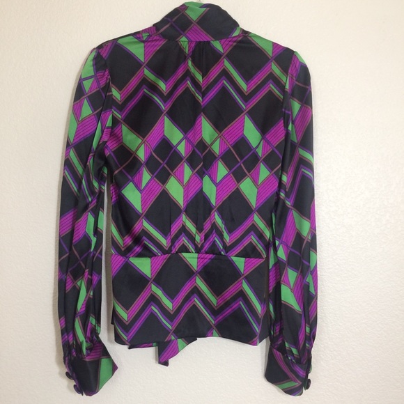 Diane vonFurstenberg silk blouse - Picture 2 of 4